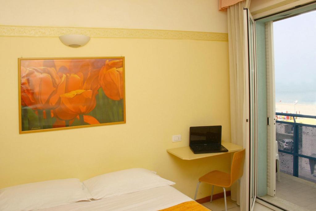Residence Marittimo Riccione Exterior photo